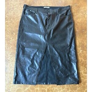 Abercrombie & Fitch Black Pleather Skirt Size 34